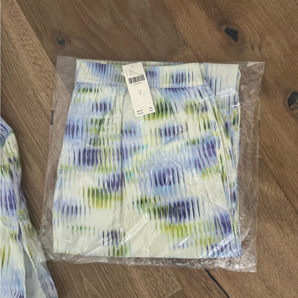LyreBird set Pastel Watercolor Long-Sleeve Nightgown in Green & Lavender - Picture 9 of 10